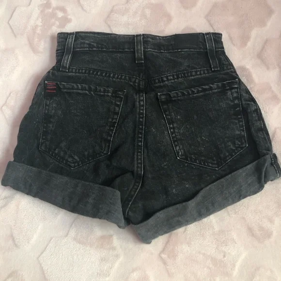 BDG Urban Outfitters Black Mom High-Rise Shorts - Picture 3 of 3